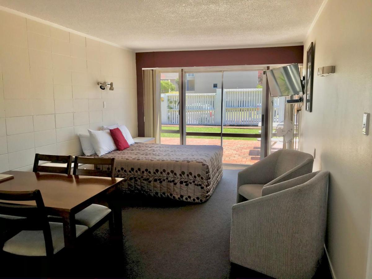 Tui Oaks Motel Tauposee Exterior foto