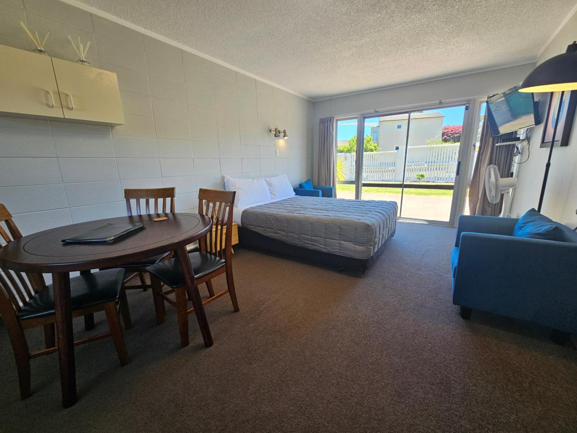 Tui Oaks Motel Tauposee Exterior foto